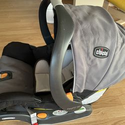 Chicco Infant Car Seat And Base