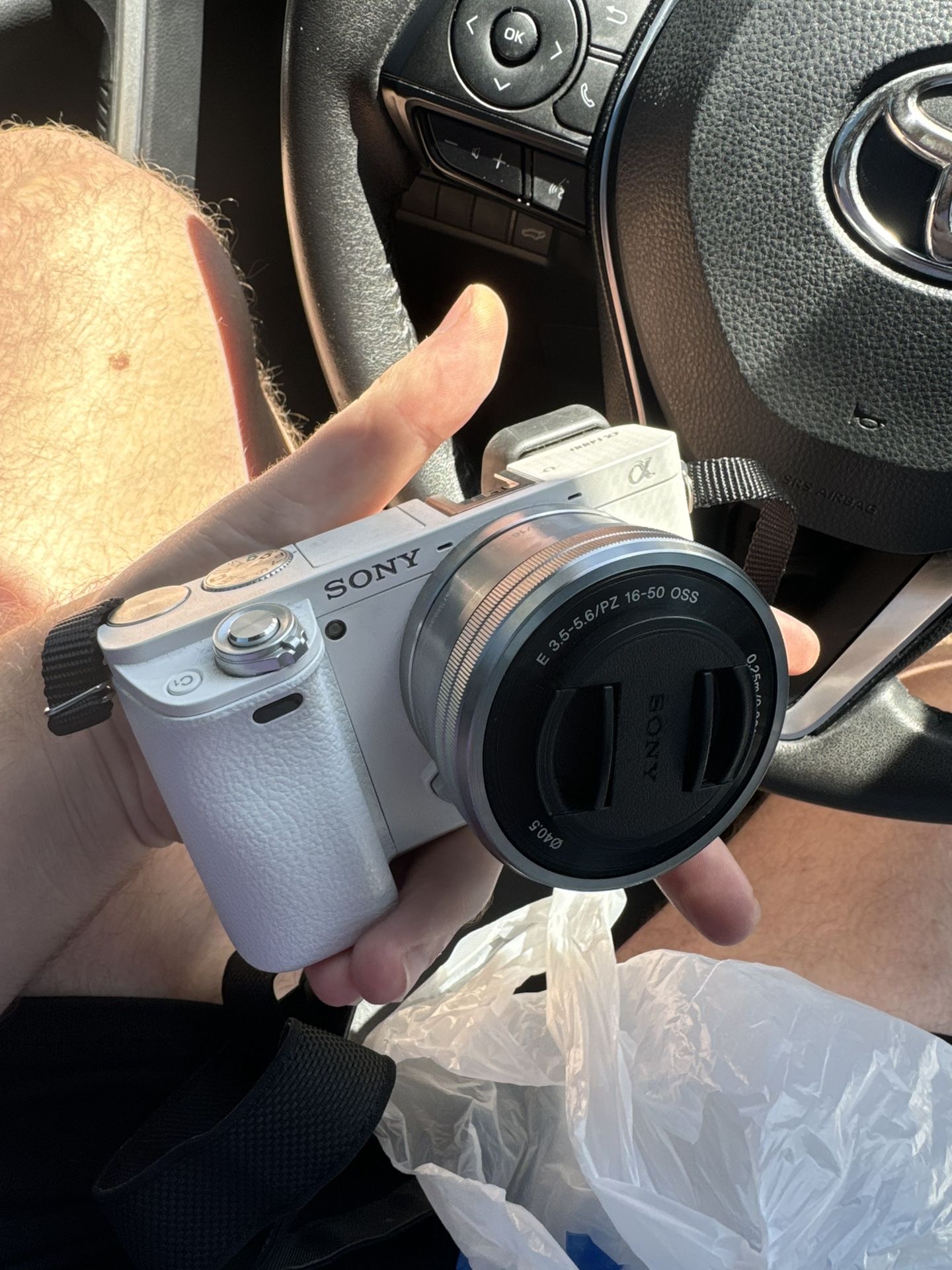 SONY CAMERA A6000 BARELY USED WITH 3 BATTERIES