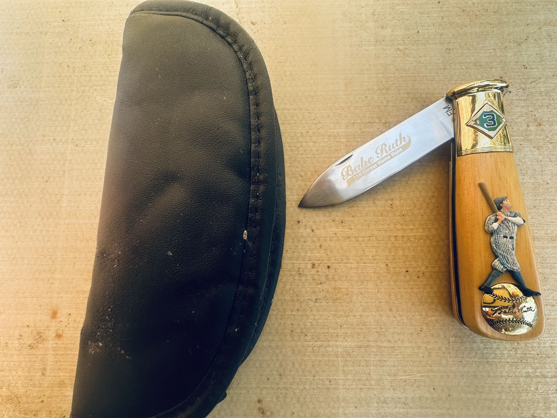 Collector Knife By Franklin Mint