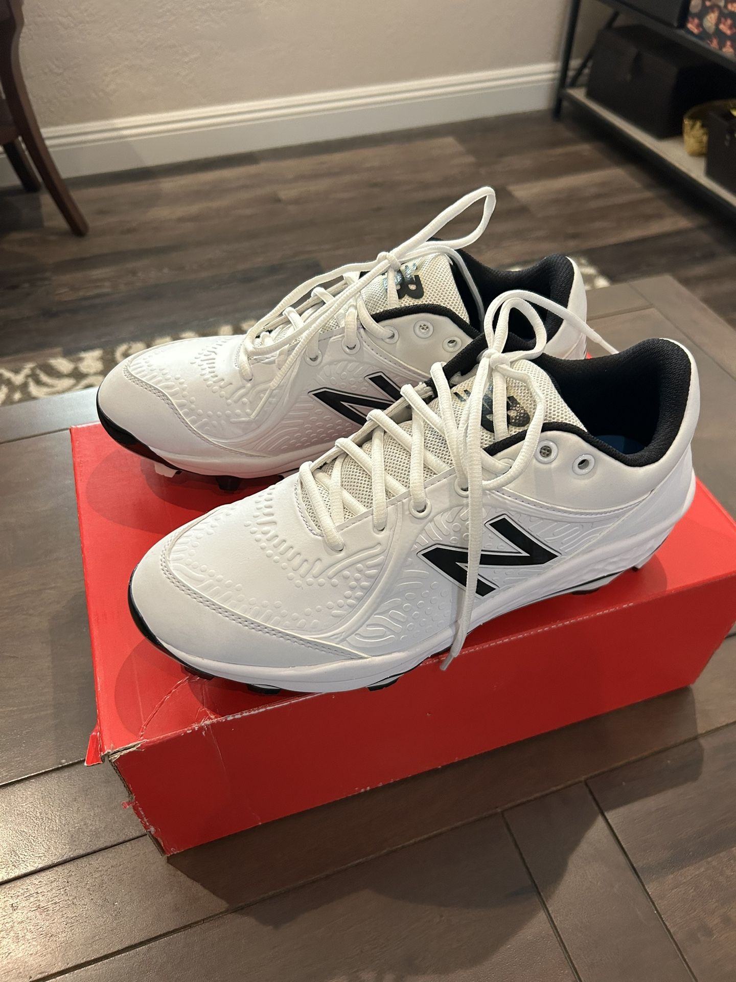 New Balance baseball cleats size 10.5 NEW PL3000W5