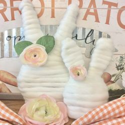 Easter Bunny Decor