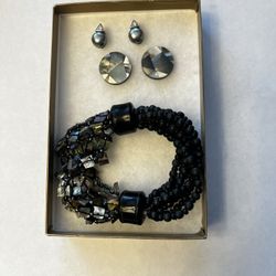 Vintage Coldwater Creek Bracelet, Earring Set. Extra Pair Of Earrings. Mother Of Pearl Abilene.