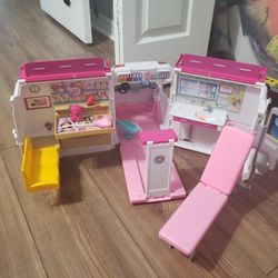 Barbie Ambulance