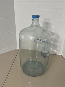 VINTAGE DEER PARK GLASS WATER BOTTLE CARBOY 5 GALLON MEXICO BREW BEER WINE  This vintage Deer Park glass water bottle carboy, made in Mexico, holds 5  for Sale in Wesley Chapel, FL - OfferUp
