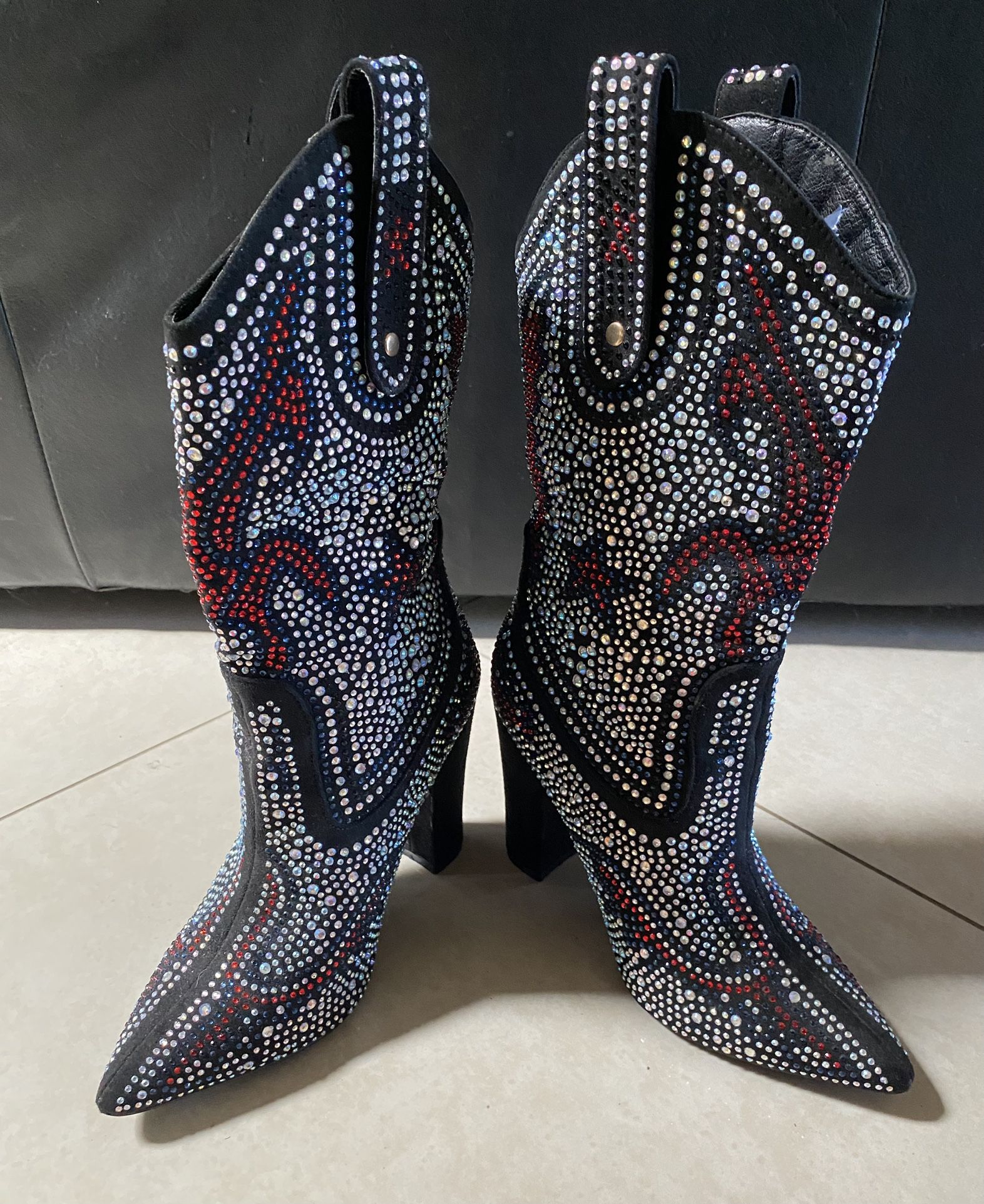 LADIES STUNNING FASHION BOOTS EMBELLISHED WITH RHINESTONES- 