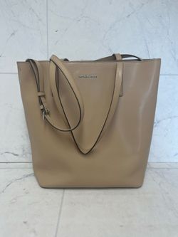 Michael Kors Emry Tote with Crossbody Strap – Large Size(61490-2)