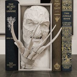 Freddy Krueger Book Nook And Wall Mount 