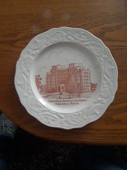 Independent Sanitarium Collector plate