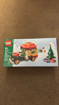 NEW Lego Christmas Santa's Delivery Truck