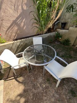 Outdoor Patio Table and Chairs Set