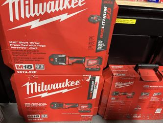 Milwaukee M18 Short Throw Press