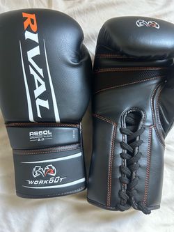 Rival boxing gloves