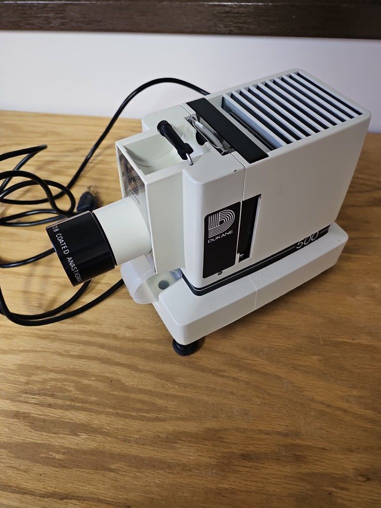 Vintage Dukane 500 Model 28A55 Film Strip Projector, Works Nice