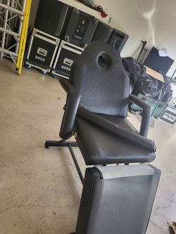 Black Massage/Tattoo Table Chair