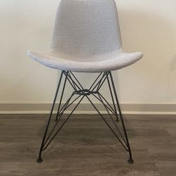 Desk Chair With Black Metal Legs