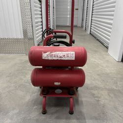 Craftsman 125 PSI 4 Gallon Compressor 