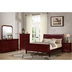 New Queen Bedroom Set In Stock!!!🔥
