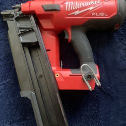 Milwaukee Nail Gun