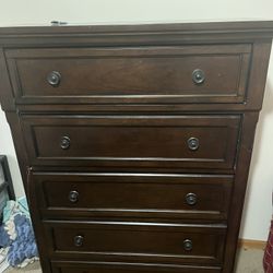 Ashley Furniture Dresser 
