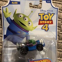 Toy story 4 Alien Hot wheels car