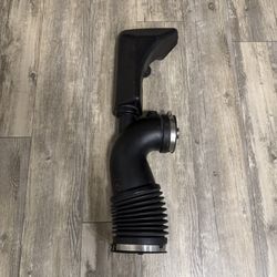 Clean Air Duct - Mopar ((contact info removed)AA)