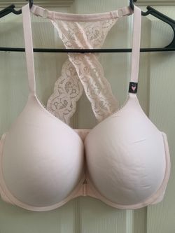 Victorias Secret BNWT 36DDD Bra (see Pics)
