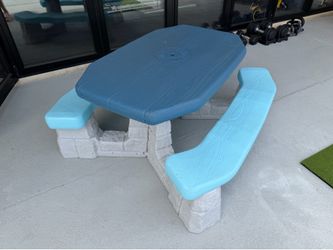 Step2 Kids Picnic Table