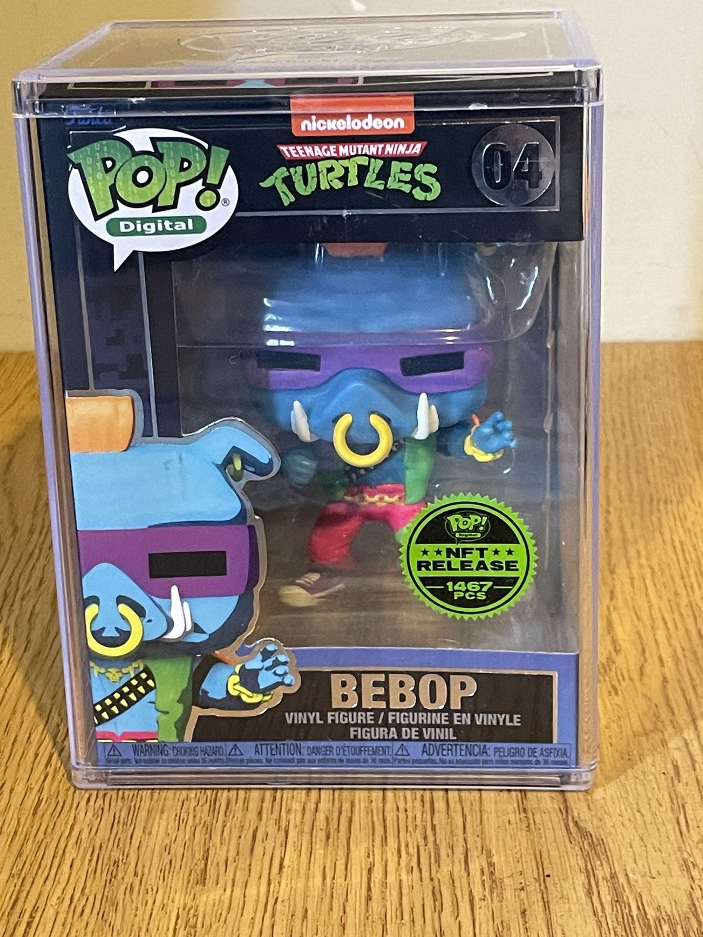 Funko Pop Digital #04 TMNT Bebop Black Light Legendary LE 1467 with Hard Protector 