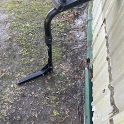 Hitch Bike rack For 4 Bikes In Good Shape
