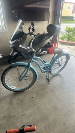 Women’s beach cruiser
