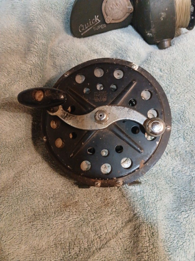 Old Fishing Wheel
