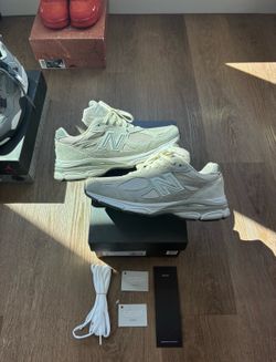 KITH RONNIE FIEG NEW BALANCE 990V3 MiUSA HALLOW SIZE 9 U990KT3 JJJJOUND