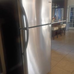 Refrigerator Whirlpool W30xH65