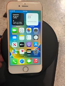 iPhone 8 64gb gold crack back unlocked for any carrier