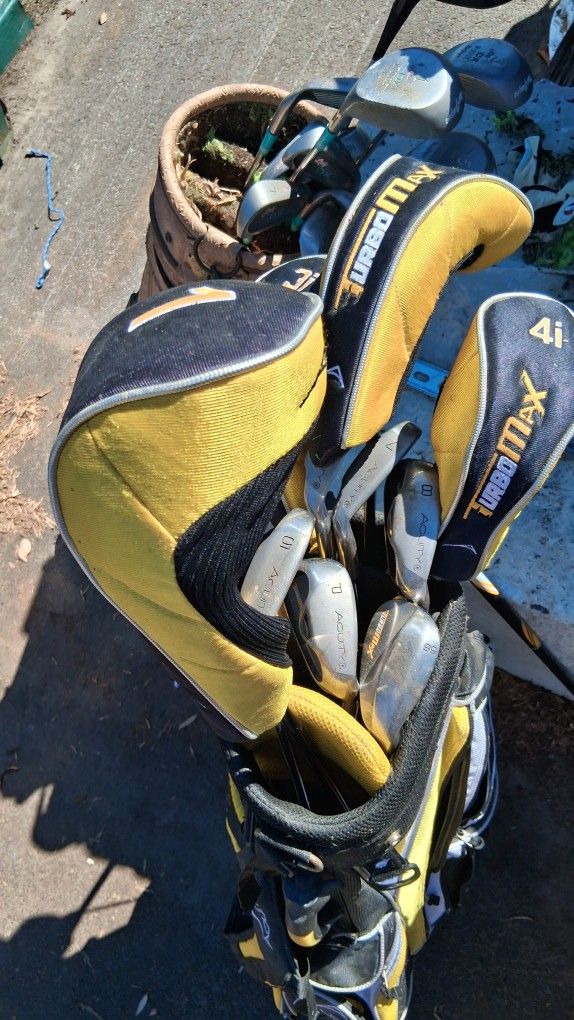 Bates De Golf