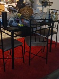 Dining room table for 4 all chairs included