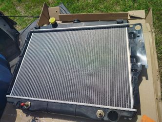 New Radiator 92'-96' Dodge Dakota