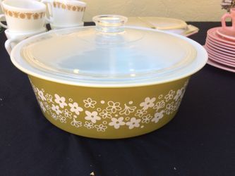 Vintage Pyrex Big good Bertha