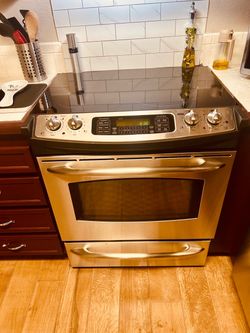 GE profile Stainless Steel Slide-In Electric Range