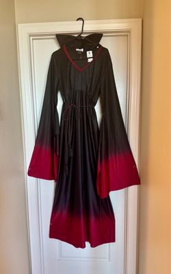 Adult Vampiress Custom