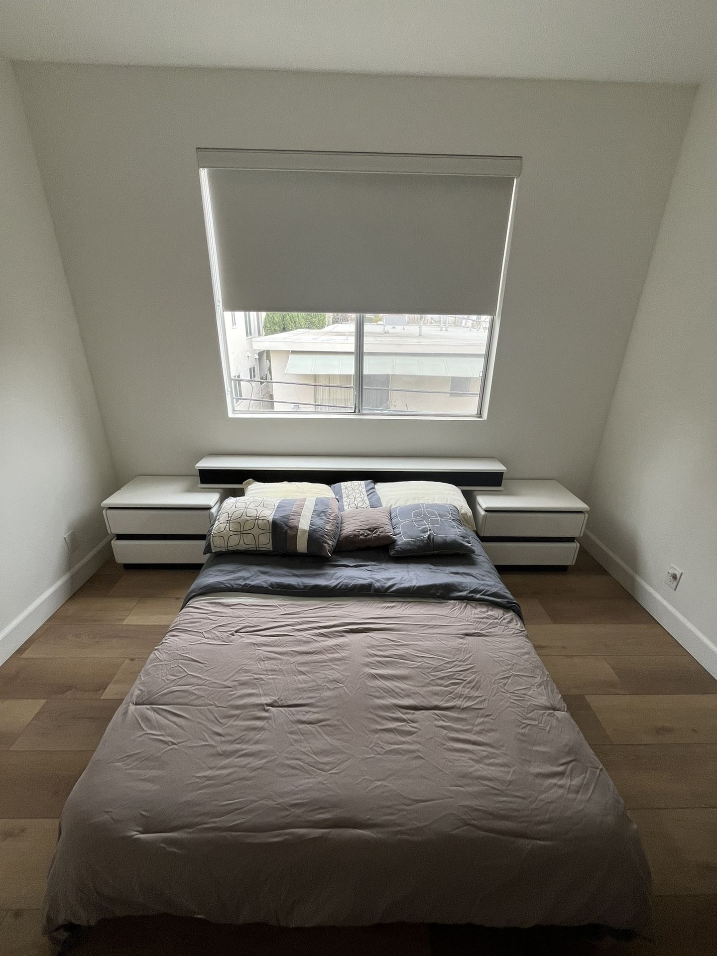 Complete Bedroom (double Bed)