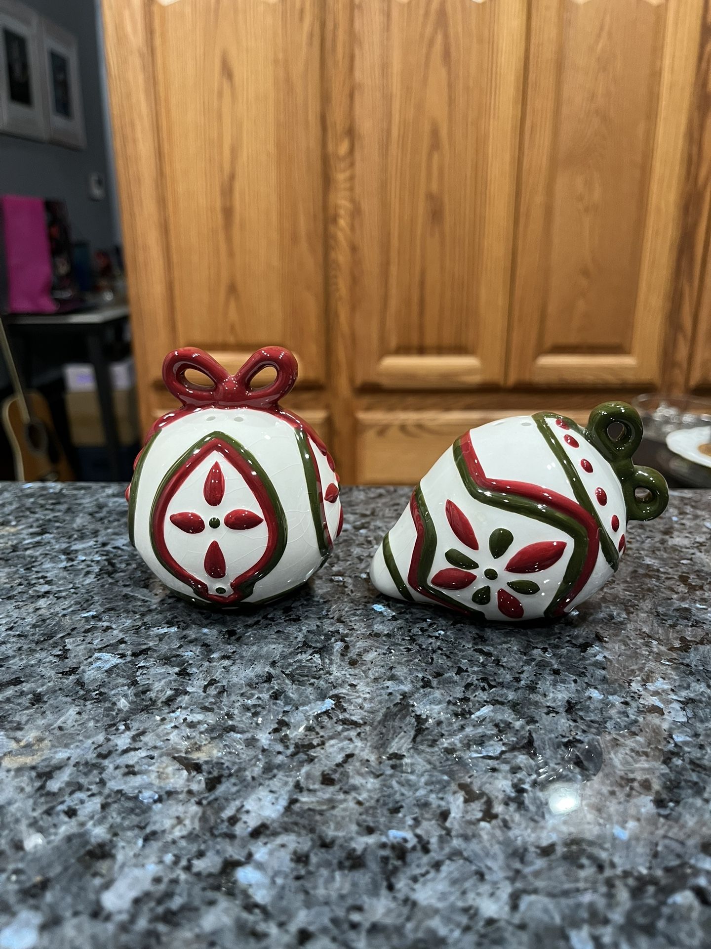 Vintage Princess House Christmas Ornament Ceramic Pair of Salt and Pepper Shakers.  Preowned.  