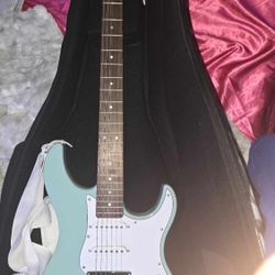 PAC112V Pacifica Electric Guitar