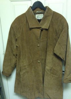 Woman's leather jacket (medium)