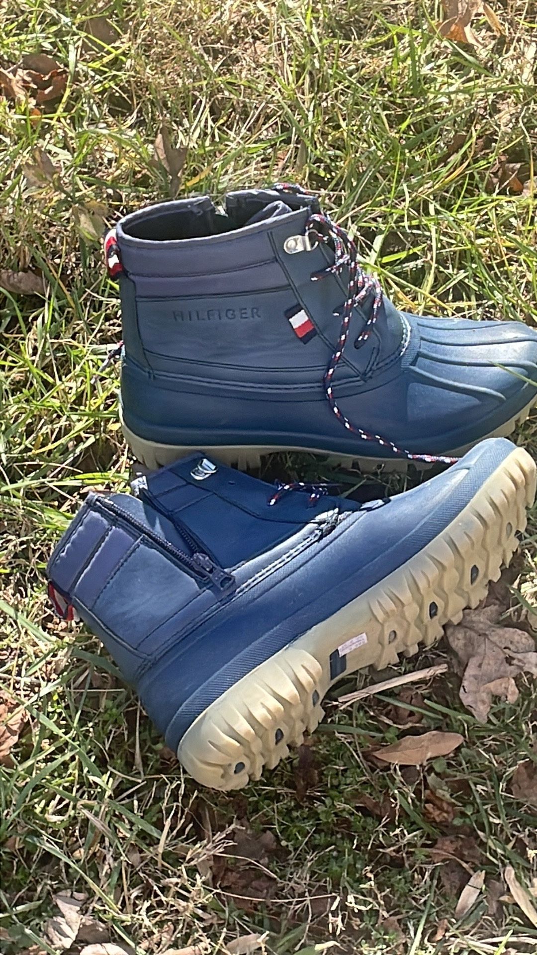 Tommy Hilfiger Mysty Blue Lace Up Duck Winter Rain Boots size Size 6