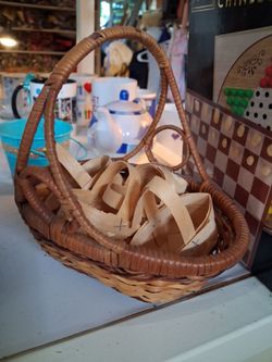 Baskets all 1 dollars