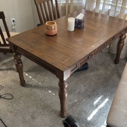 Dining Table W/ Bench & 4 Chairs 