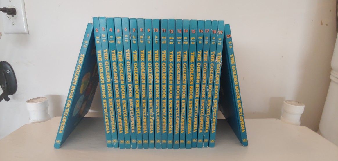 GOLDEN BOOK ENCYCLOPEDIA SET, 1988