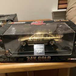 Racing champions 1:24 Scale die cast replicas