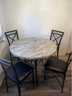 Dinning table set
